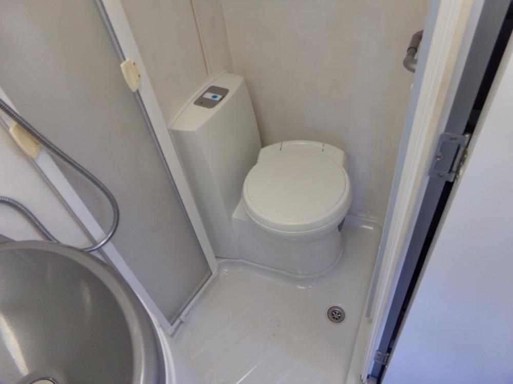 STERLING ECCLES SPORT BATHROOM CARAVAN SALE - Copy